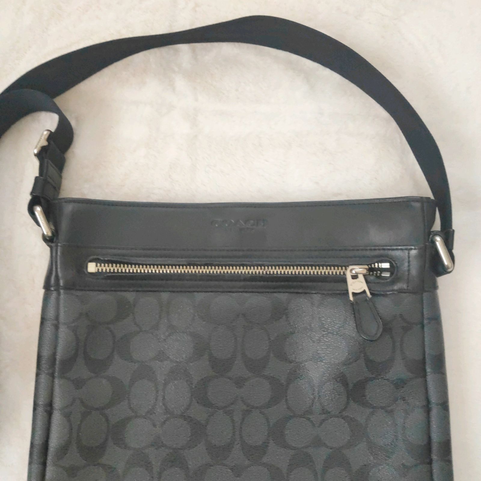 コーチ ショルダーバッグ 黒 シグネチャー メンズ 斜め掛け PVC コーチ