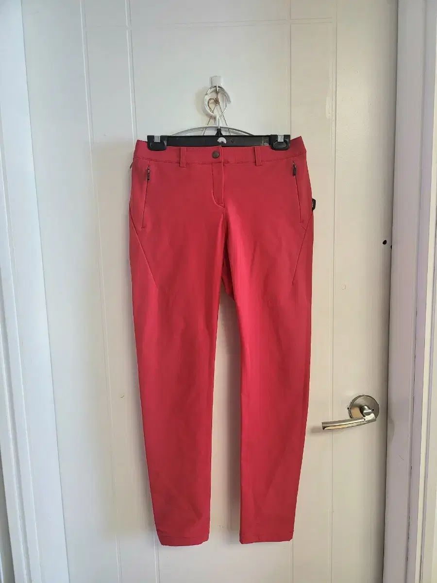 Titleist タイトリスト レディース ゴルフパンツ 27程度