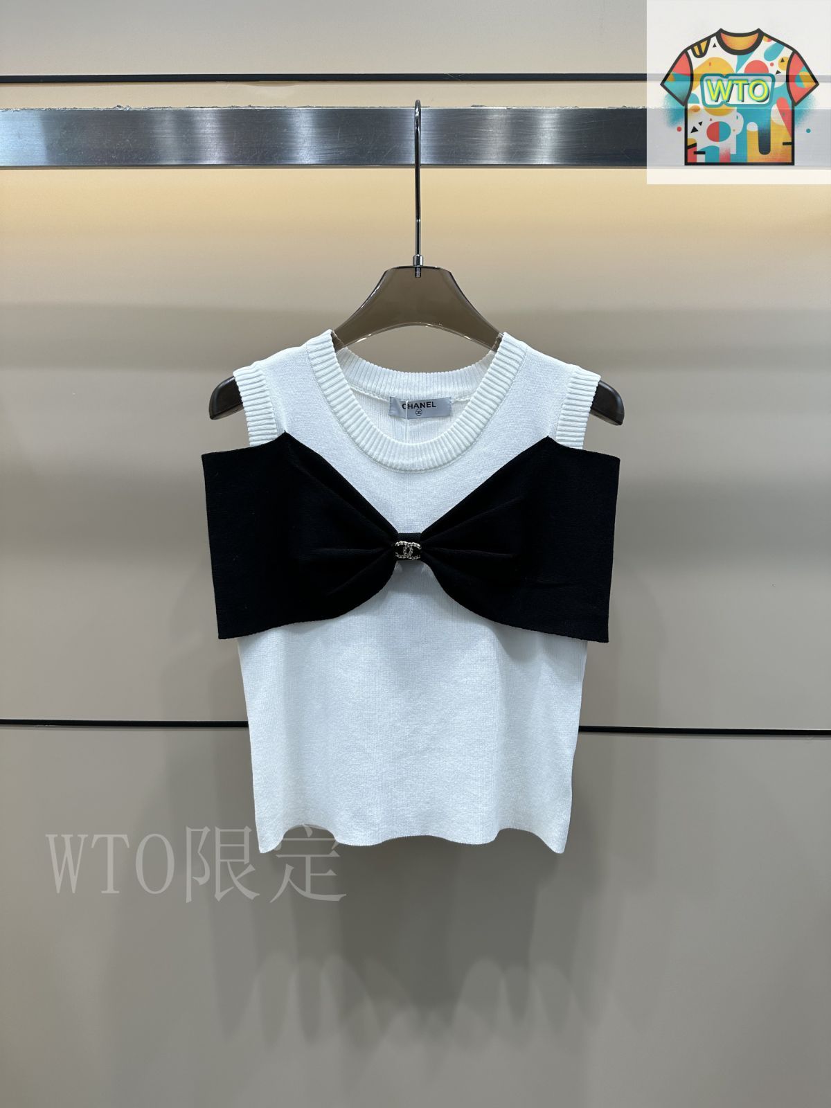 今日 Chanel 25 夏季 ボウタイ ダブル C ニットベスト 83220-2