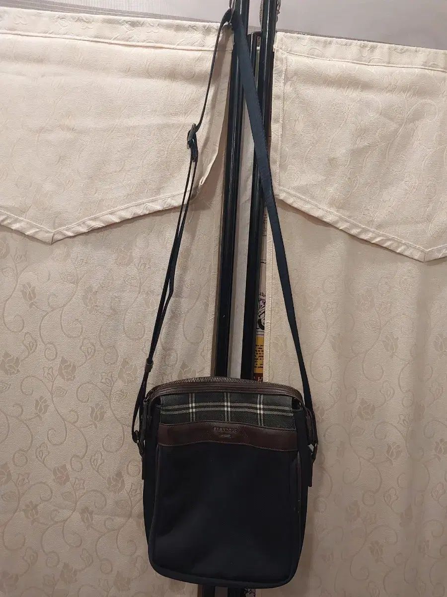 beanpole(ビーンポール) 正規品 クロスバッグ