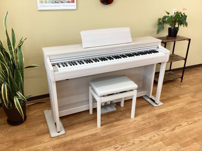 【美品】 KAWAI　CN201A　2022年12月購入品　ホワイト 椅子無し 美品】 KAWAI CN201A 2022年12月購入品 ホワイト 椅子無し 中古電子