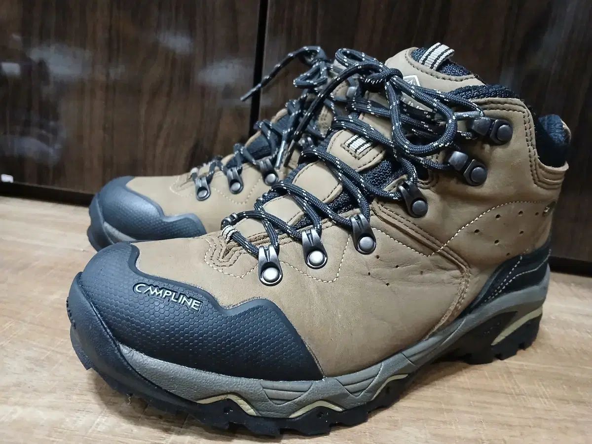 CAMPLINE キャンプライン GORE-TEX ゴアテックス 登山靴 255mm