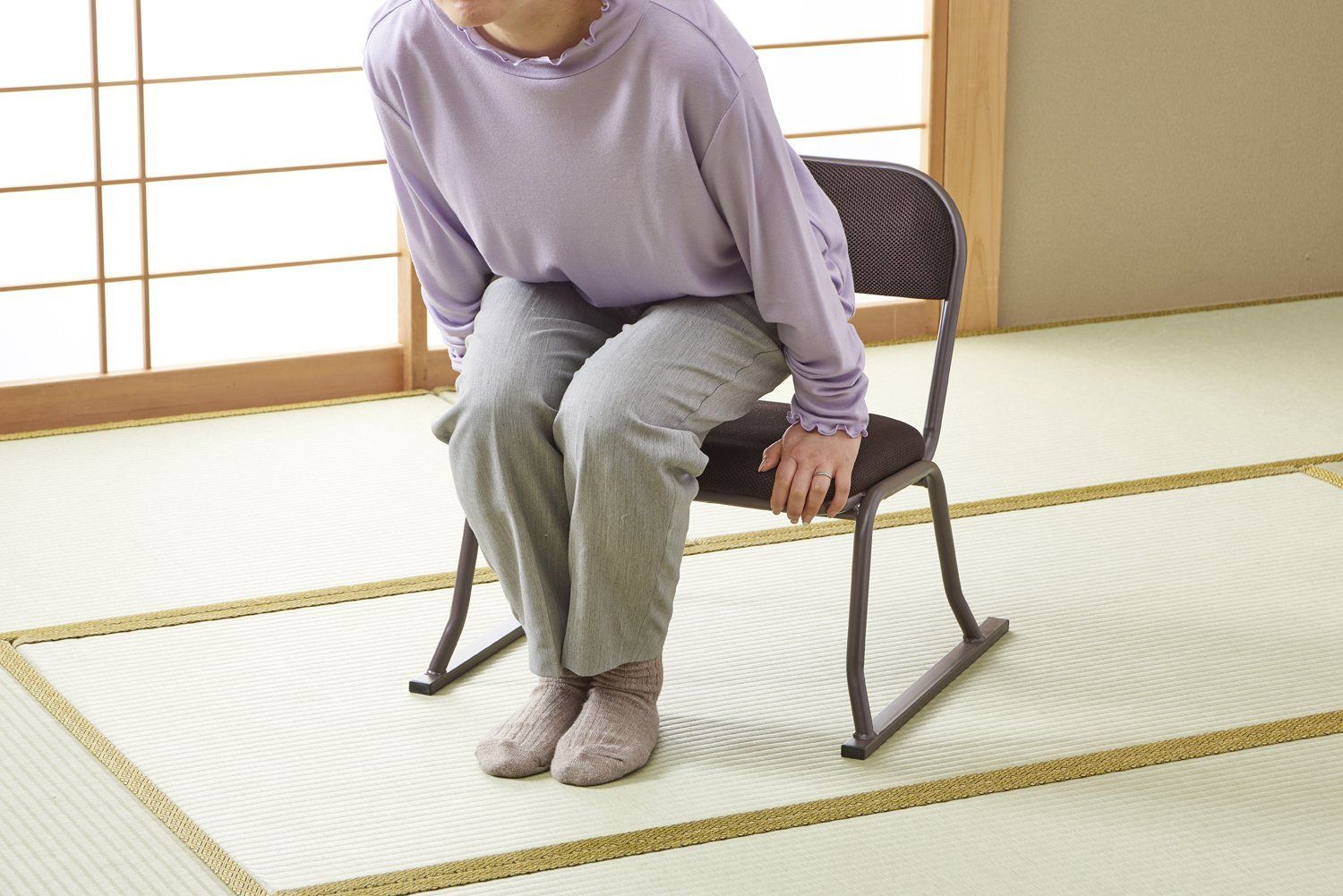 在庫 ブラウン メッシュ 積み重ね N-8402 パイプ 高座イス パール金属