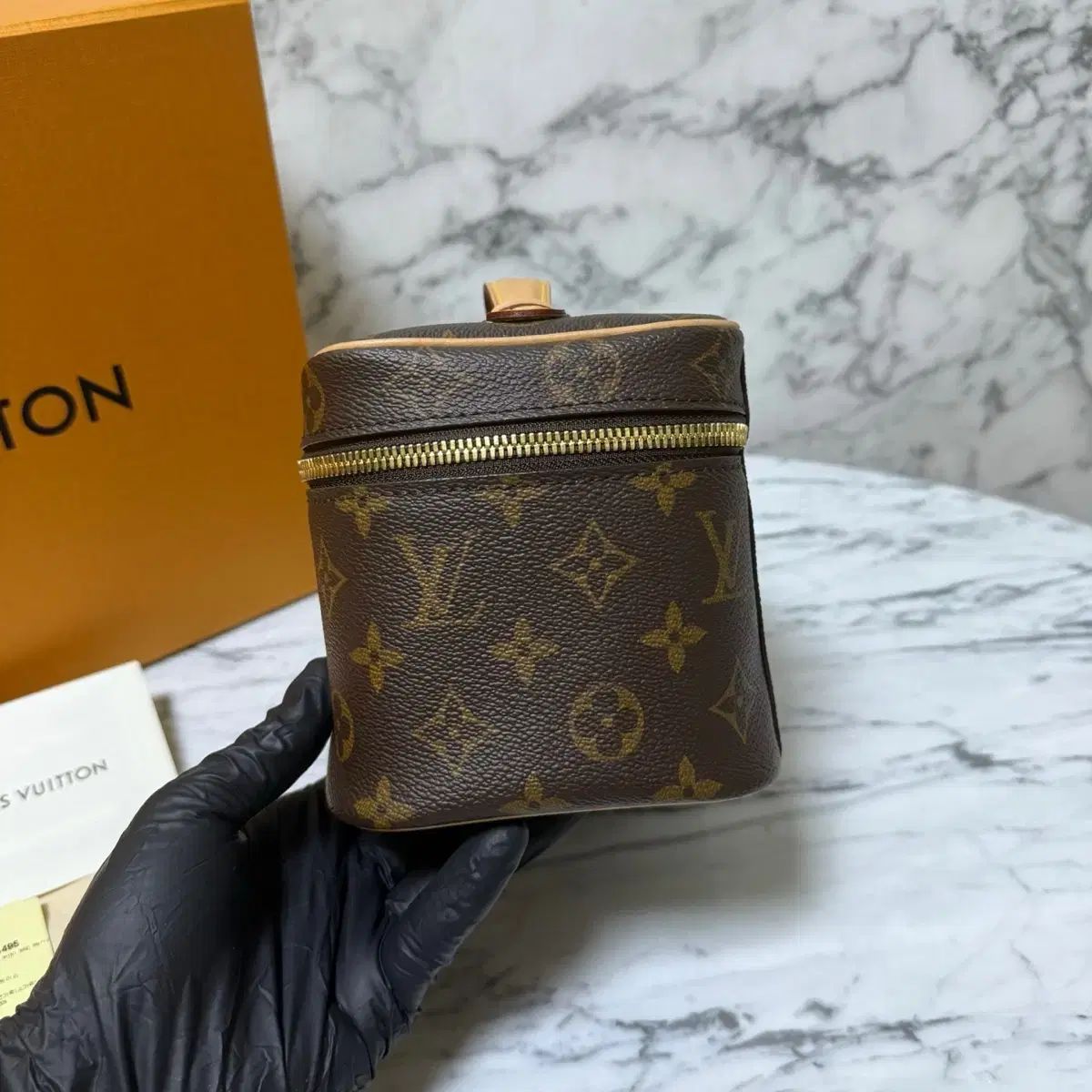 タイムサービス♥️Louis Vuitton ♥️モノグラム ポーチ LOUIS VUITTON ルイヴィトン ポシェットアクセソワール