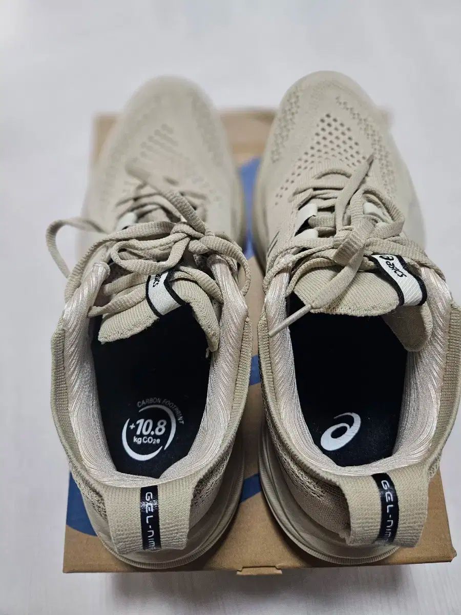 アシックス ゲル ニンバス 26 ランニングシューズ 265mm OLIVEOS_COM_TR