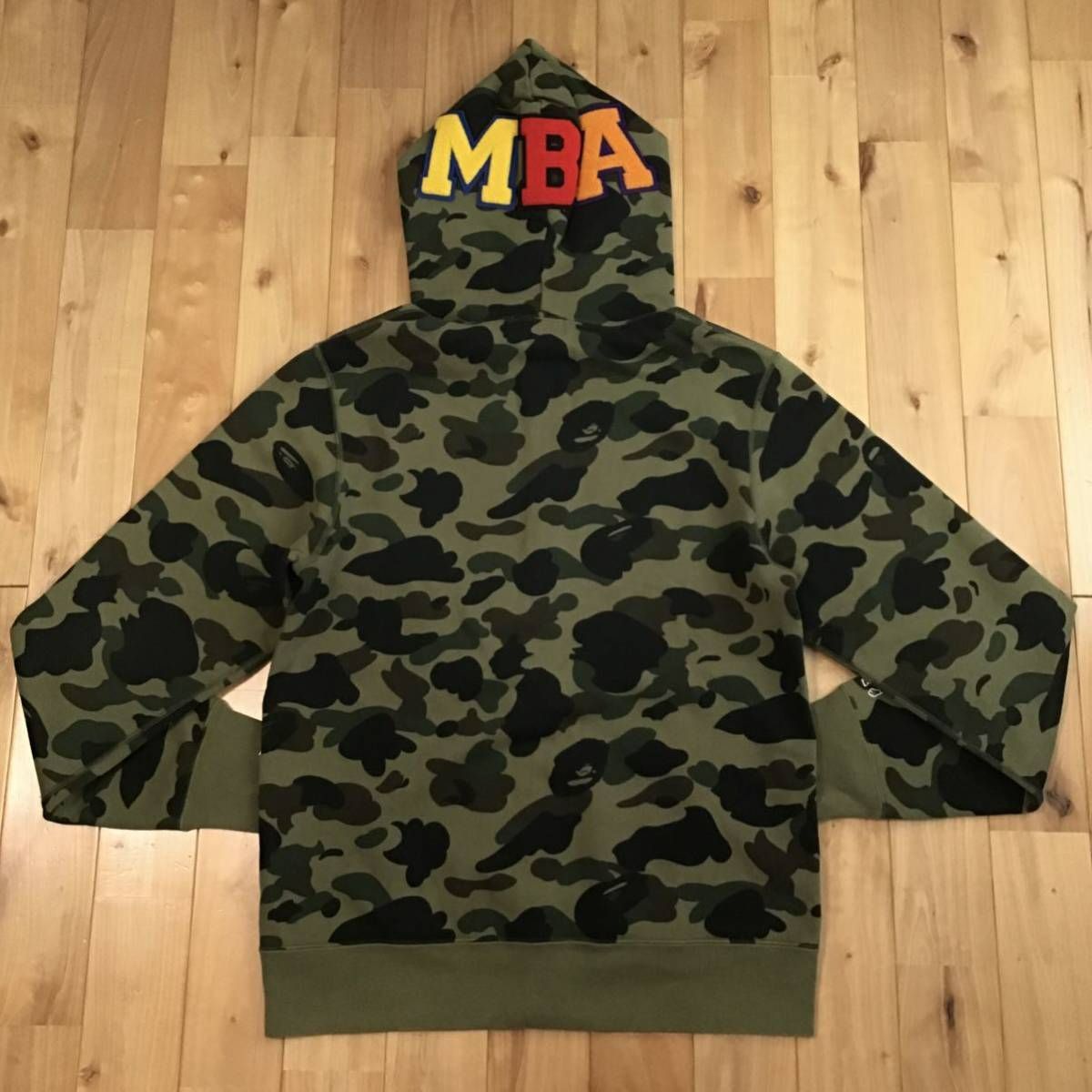 ミニオン シャーク パーカー Lサイズ a bathing ape BAPE camo MINIONS