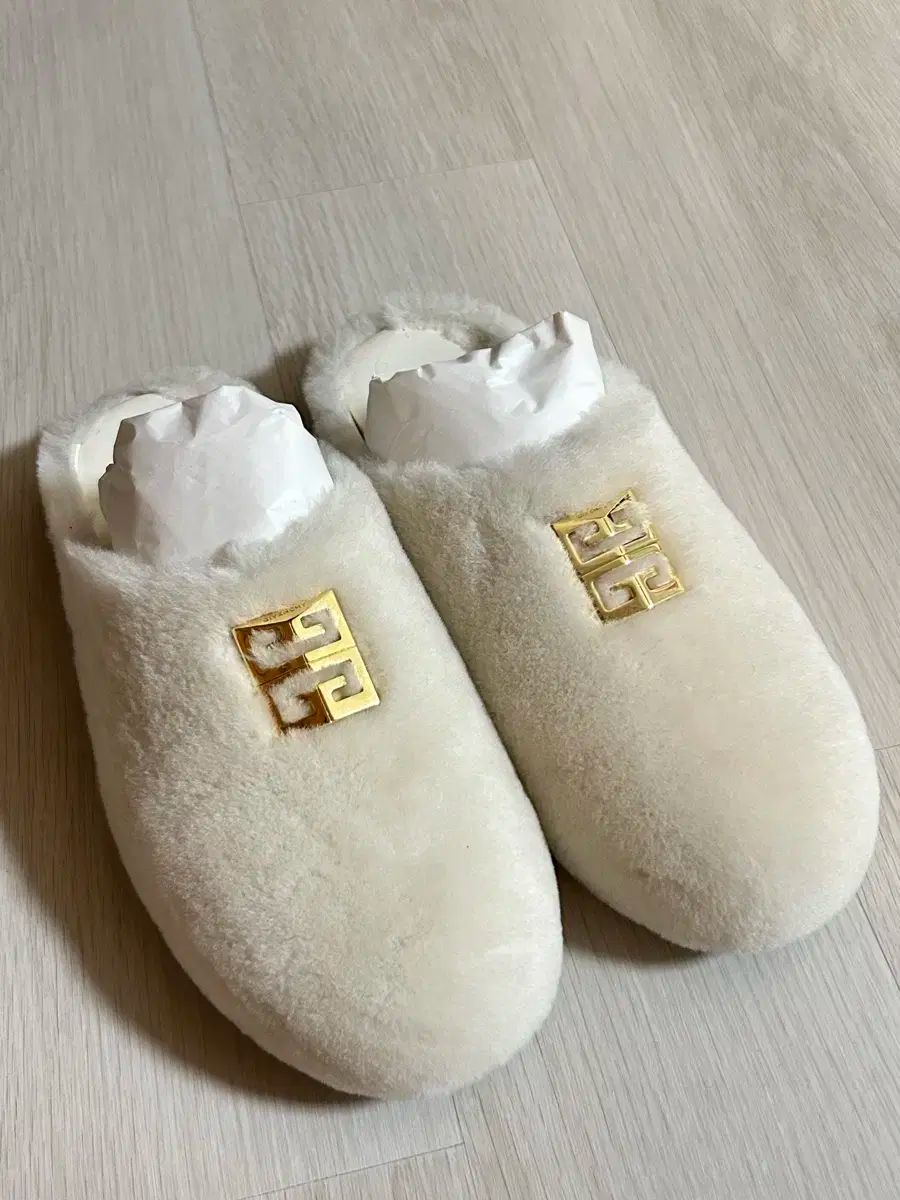 GIVENCHY ジバンシィ ラムスキン シープスキン ミュール 36