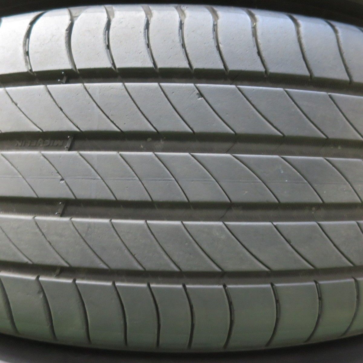 夏セール開催中。 キレイ 21年 ボルボ XC60 純正 215|55R18 ミシュラン プライマシー4 18インチ VOLVO PCD108|5H 5101611イノ 大幅値下げ！