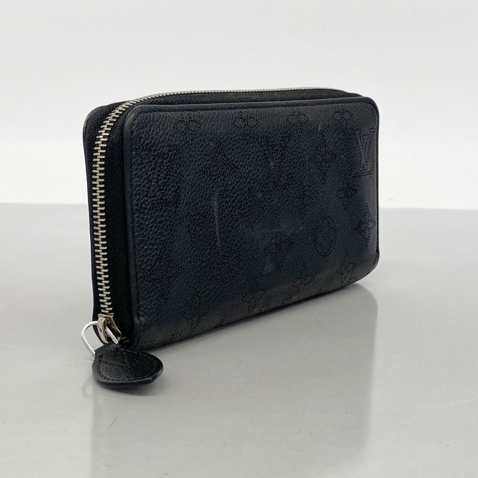 ルイ ヴィトン Louis Vuitton ルイ ヴィトン 長財布 マヒナ ジッピーウォレット M61867 ノワールレディース
