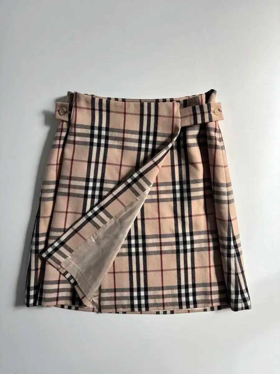 BURBERRY バーバリー ベージュ ノヴァチェック スカート