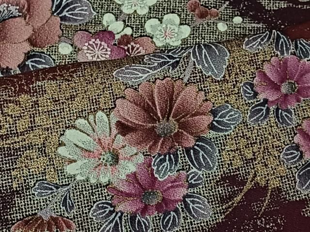 小紋　花紋　暈し染め　重ね衿付き　金彩　銀彩　着物　逸品　しつけ糸 小紋 花紋 暈し染め 重ね衿付き 金彩 銀彩 着物 逸品 しつけ糸