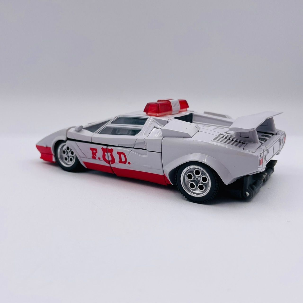 トランスフォーマー マスターピース MP-14??? アラート アニメカラー