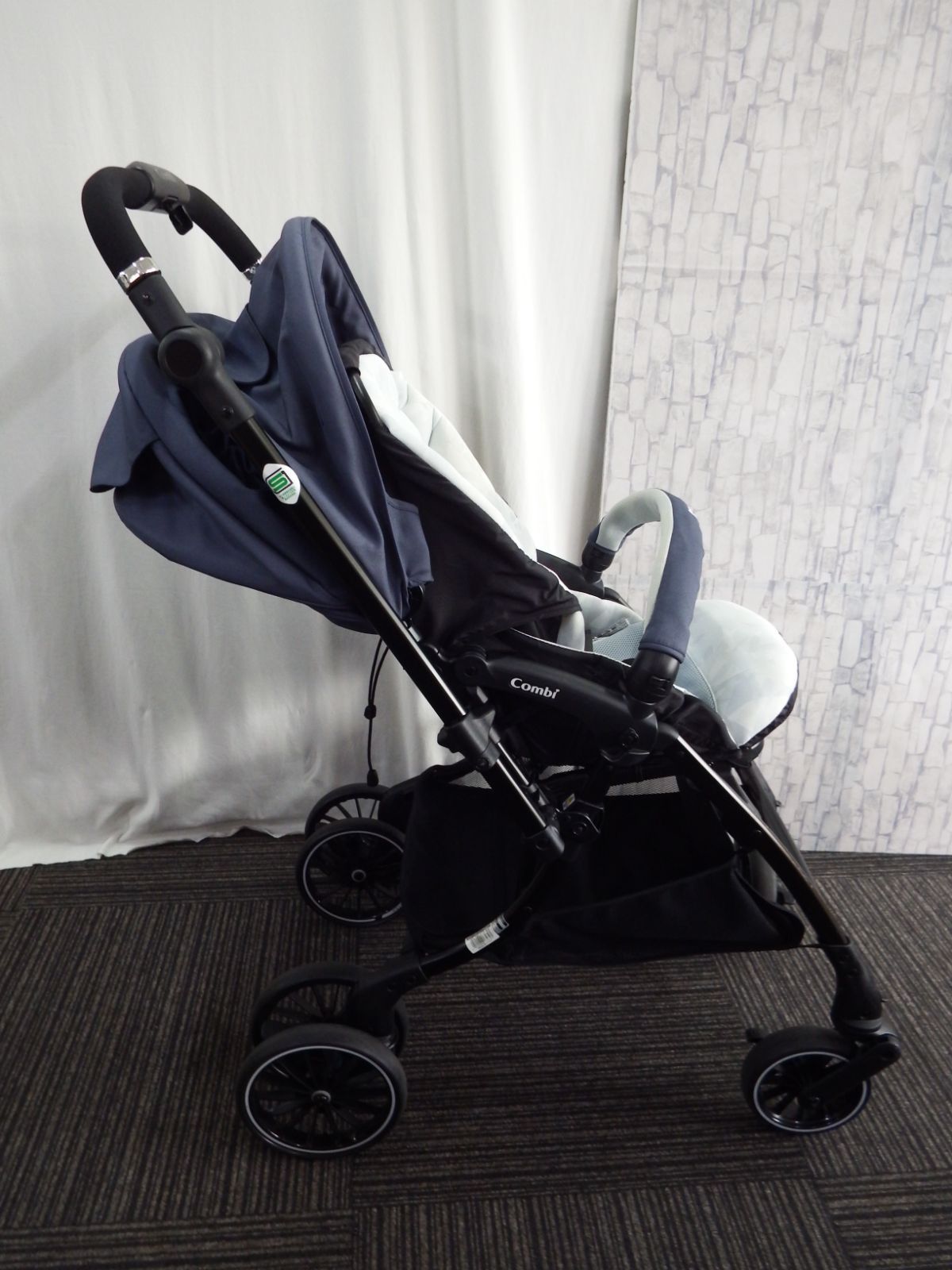 最終値下げ　綺麗　コンビ　ベビーカー　スゴカルSwitchエッグショックXL 最終値下げ綺麗コンビベビーカースゴカルSwitchエッグショックXL