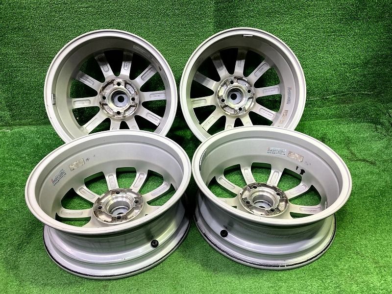 5.5J 4穴