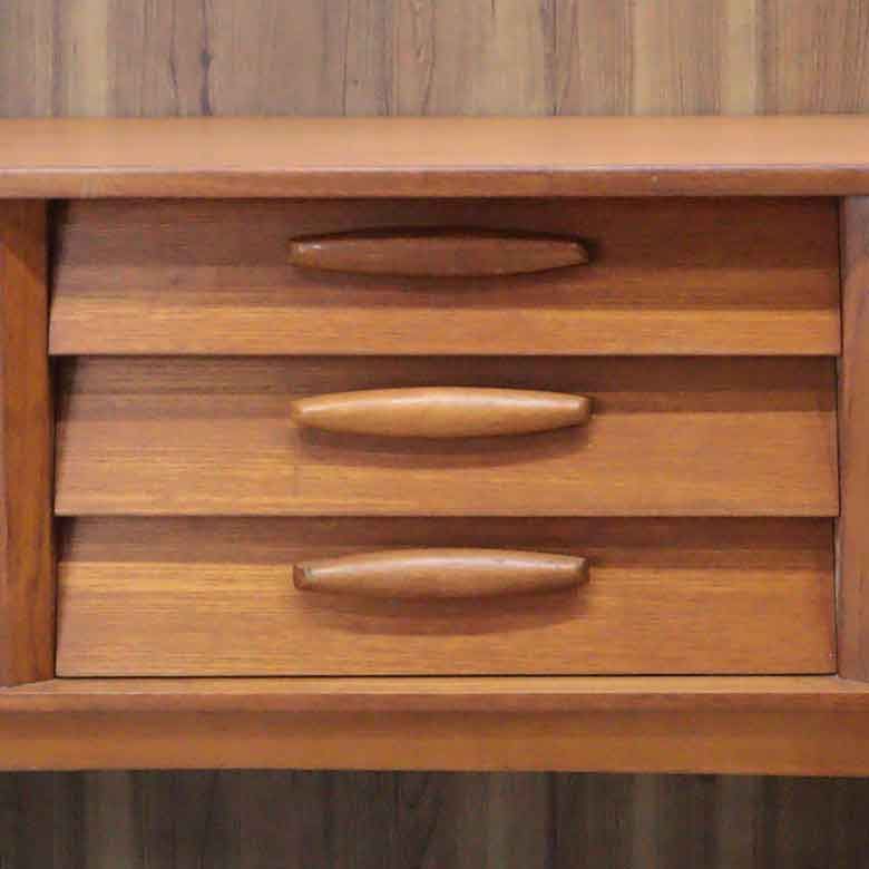 Jentique サイドボード ヴィンテージ イギリス ローキャビネット