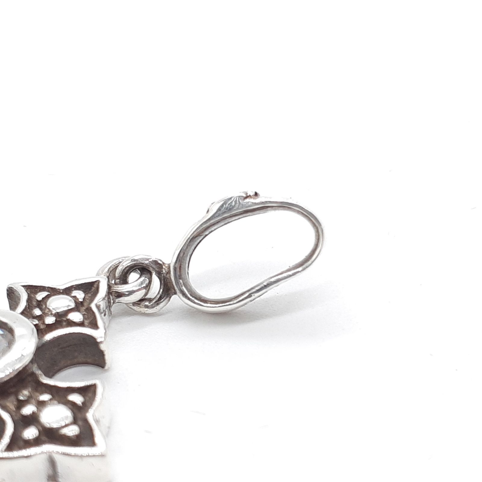 ローリーロドキン/ クロス925 SILVERネックレストップ ペンダント S アクセサリー