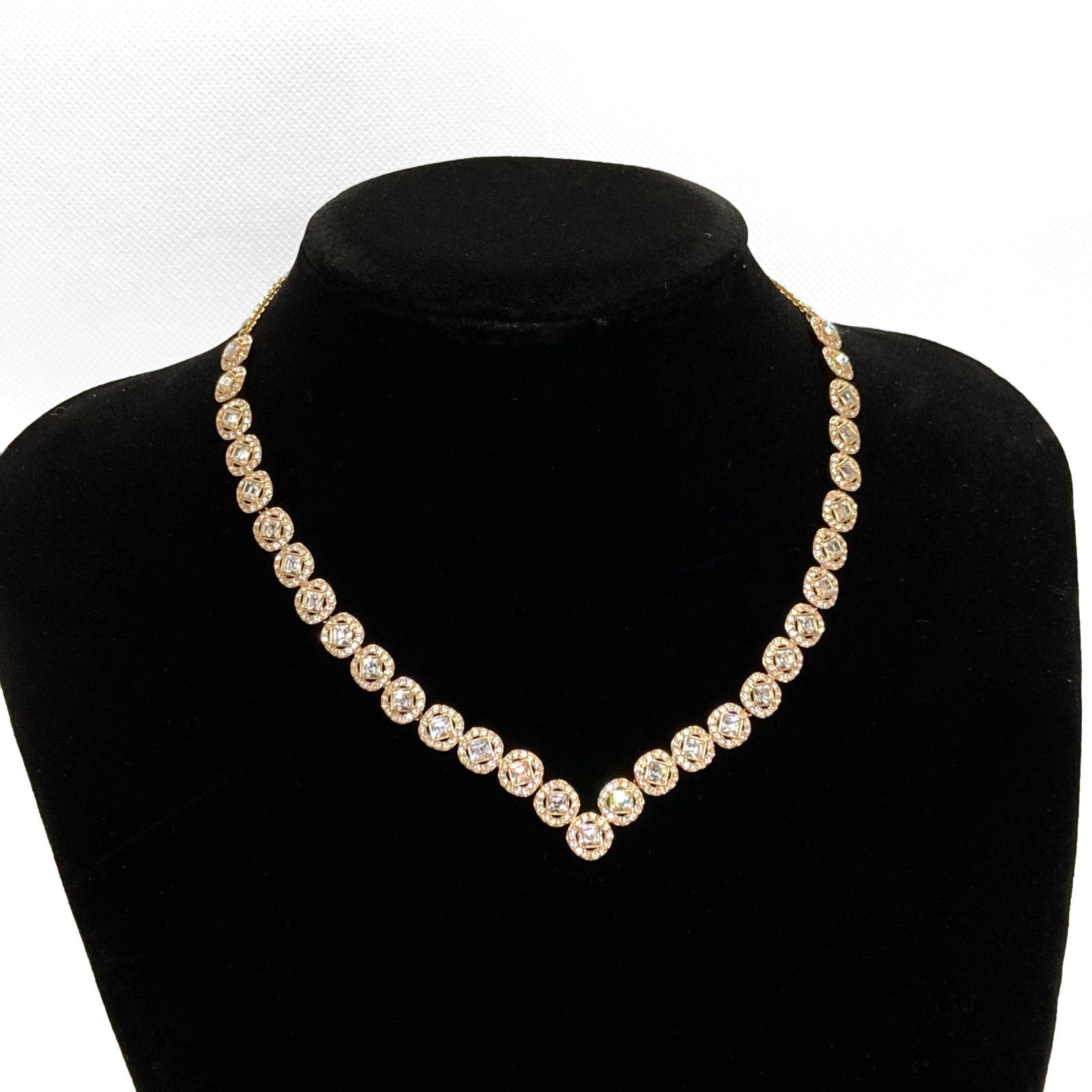 スワロフスキー Angelic Square エンジェリックスクエア ネックレス