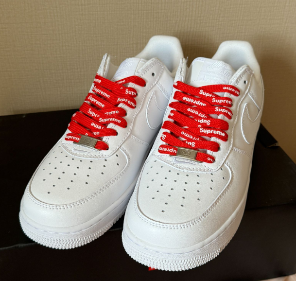 即購入不可！ 新品 ナイキ AIR FORCE 1 × SUPREME スニーカー メンズ レディース