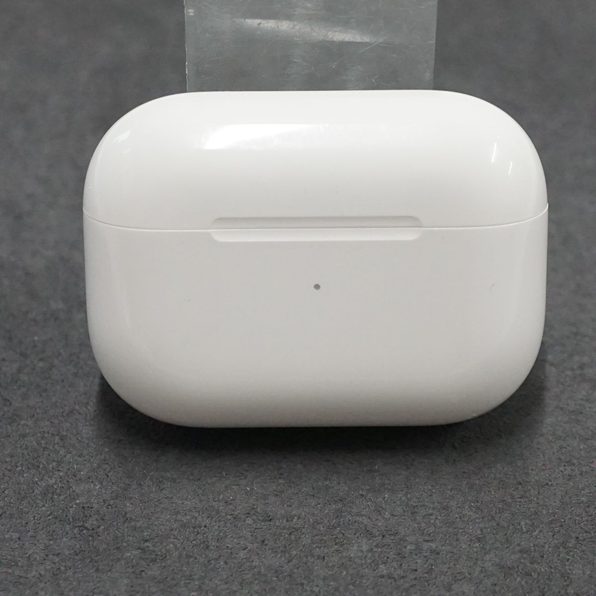 Apple AirPods Pro 充電ケースのみ USED美品 第一世代 イヤホン