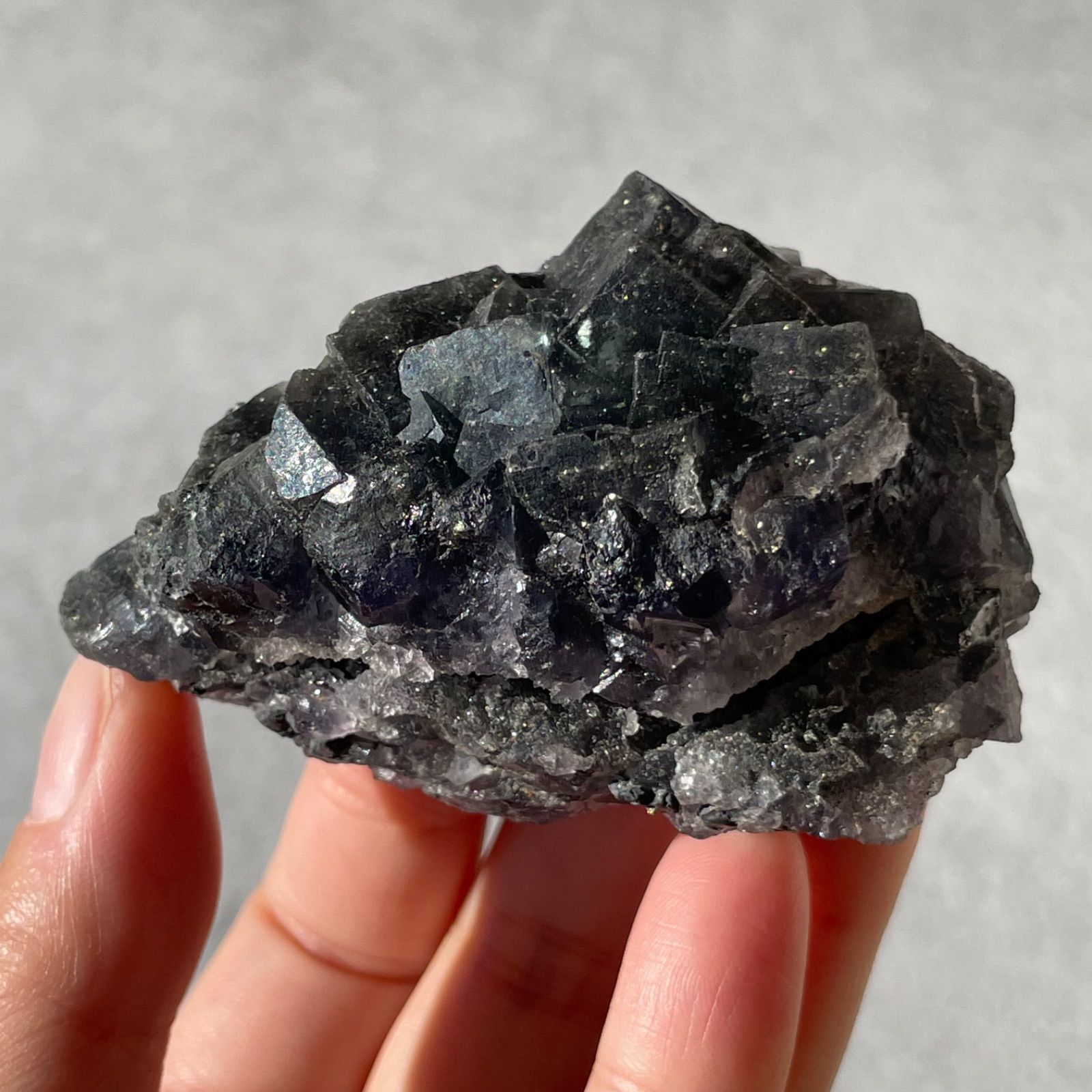 ナイジェリア産 パイライト共生フローライト 原石 ナイジェリア産 パイライト共生フローライト 原石