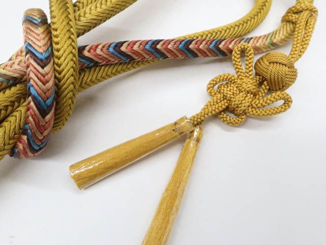 一輝堂】リサイクル着物 和装小物 帯締め帯揚げセット 角組 金