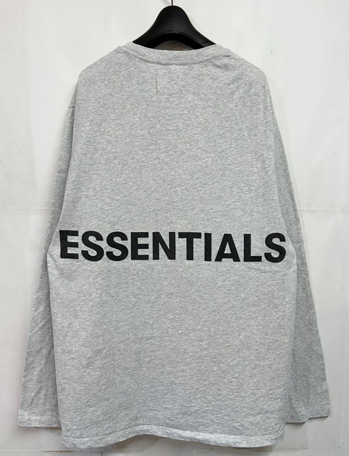 FOG ESSENTIALS｜エッセンシャルズ バックロゴ ロンT FEAR OF GOD