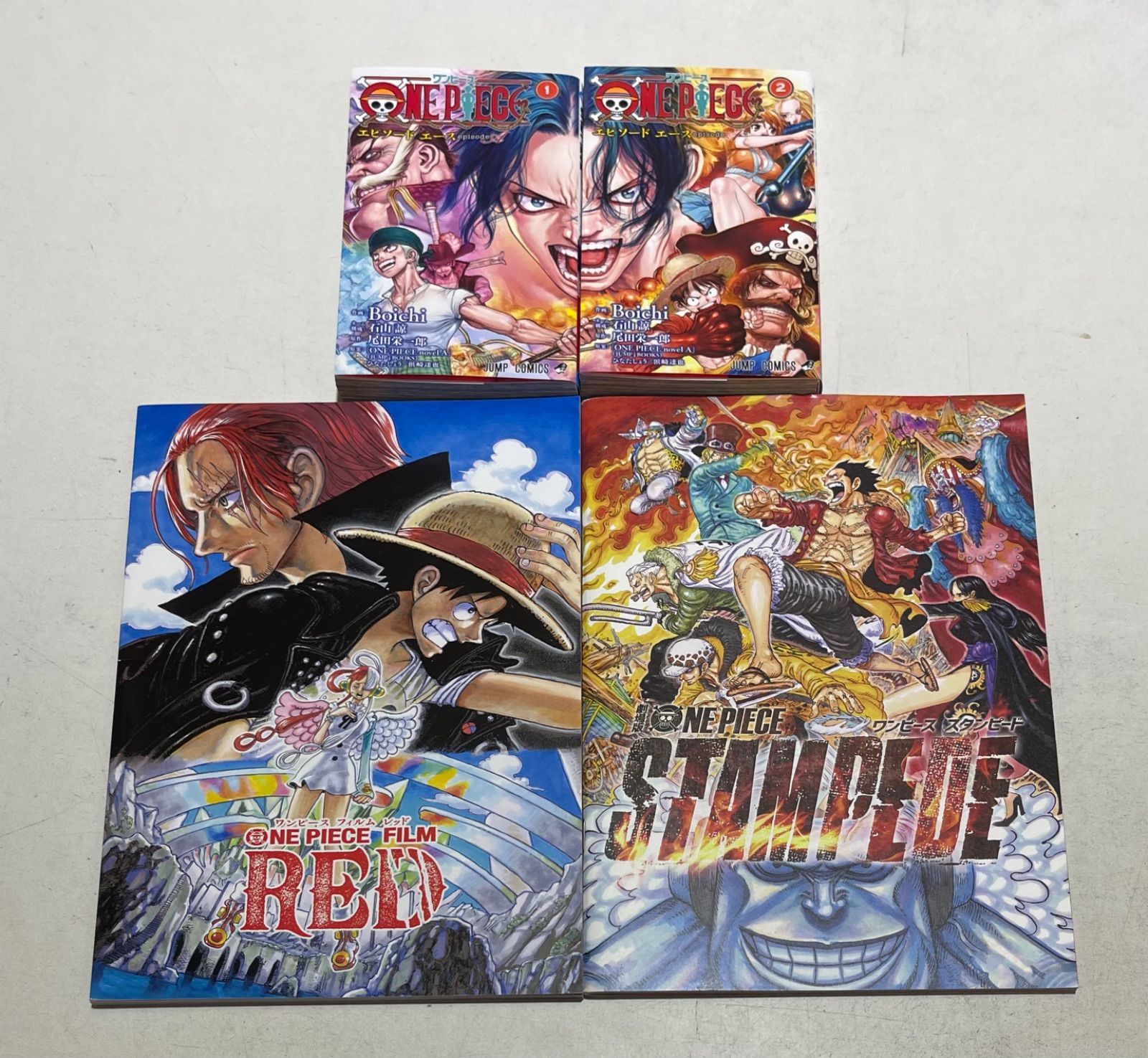 ONE PIECE ワンピース コミック 1~111巻セット+おまけ付き ONE PIECE ワンピース コミック 1~111巻セット+おまけ付き