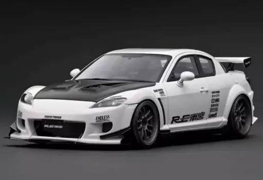 ミニカー 1|18 Mazda RX-8 SE3P RE Amemiya ホワイト IG3175
