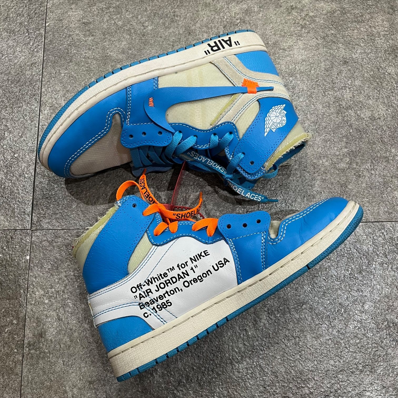 NIKE AIR JORDAN 1 RETRO HIGH OFF-WHITE UNIVERSITY BLUE AQ0818-148 コラボ ...