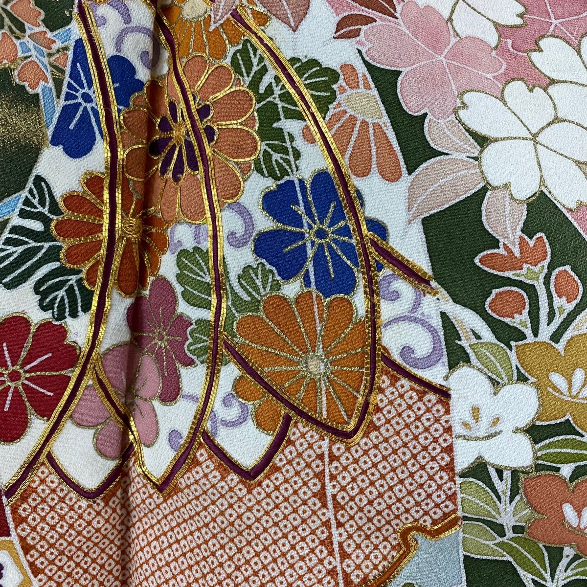 振袖 身丈168cm 裄丈67cm M 袷 千總 誰が袖好み 誰が袖 草花 金彩 金糸 ピンク 正絹 逸品 中古