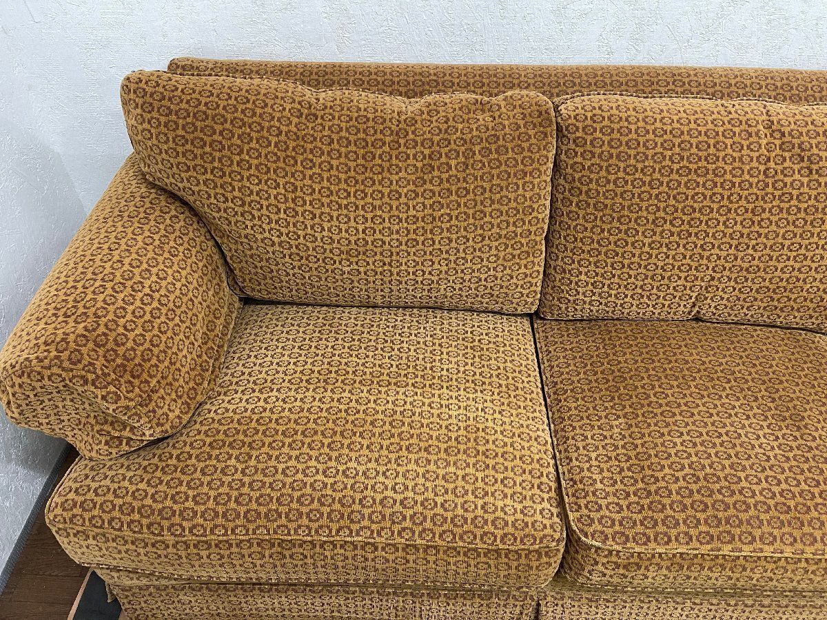 豪華! メートランドスミス MAITLAND SMITH 3人掛けソファ 3P トリプル リビング 応接室 ファブリック 英国クラシック 家具 貝1230