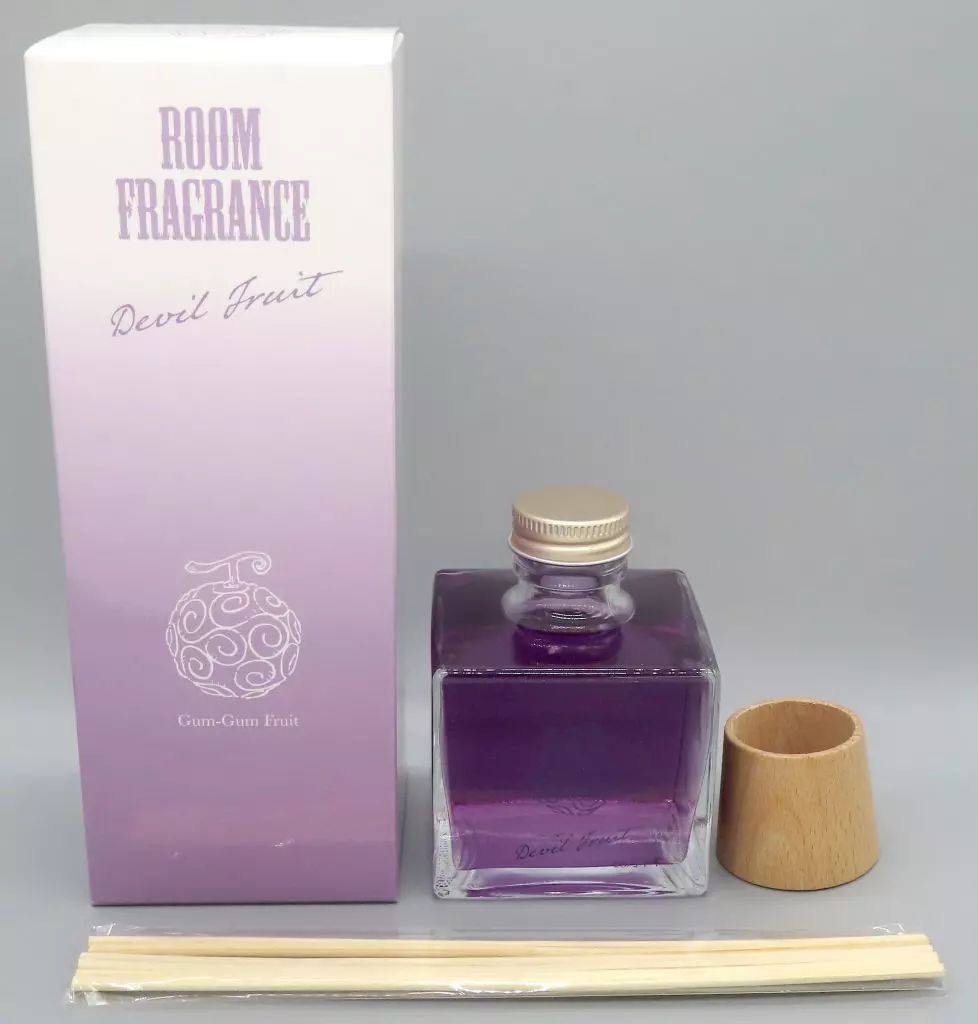 ワンピース ペンギン シャチ 香水 フレグランス