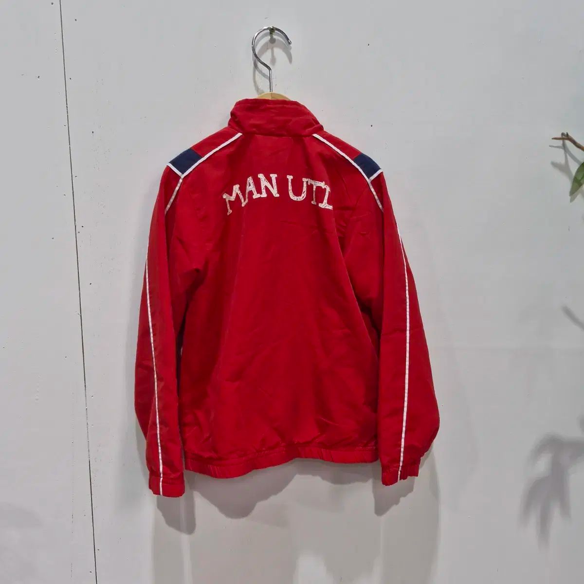 adidas アディダス マンチェスターユナイテッド ウィンド