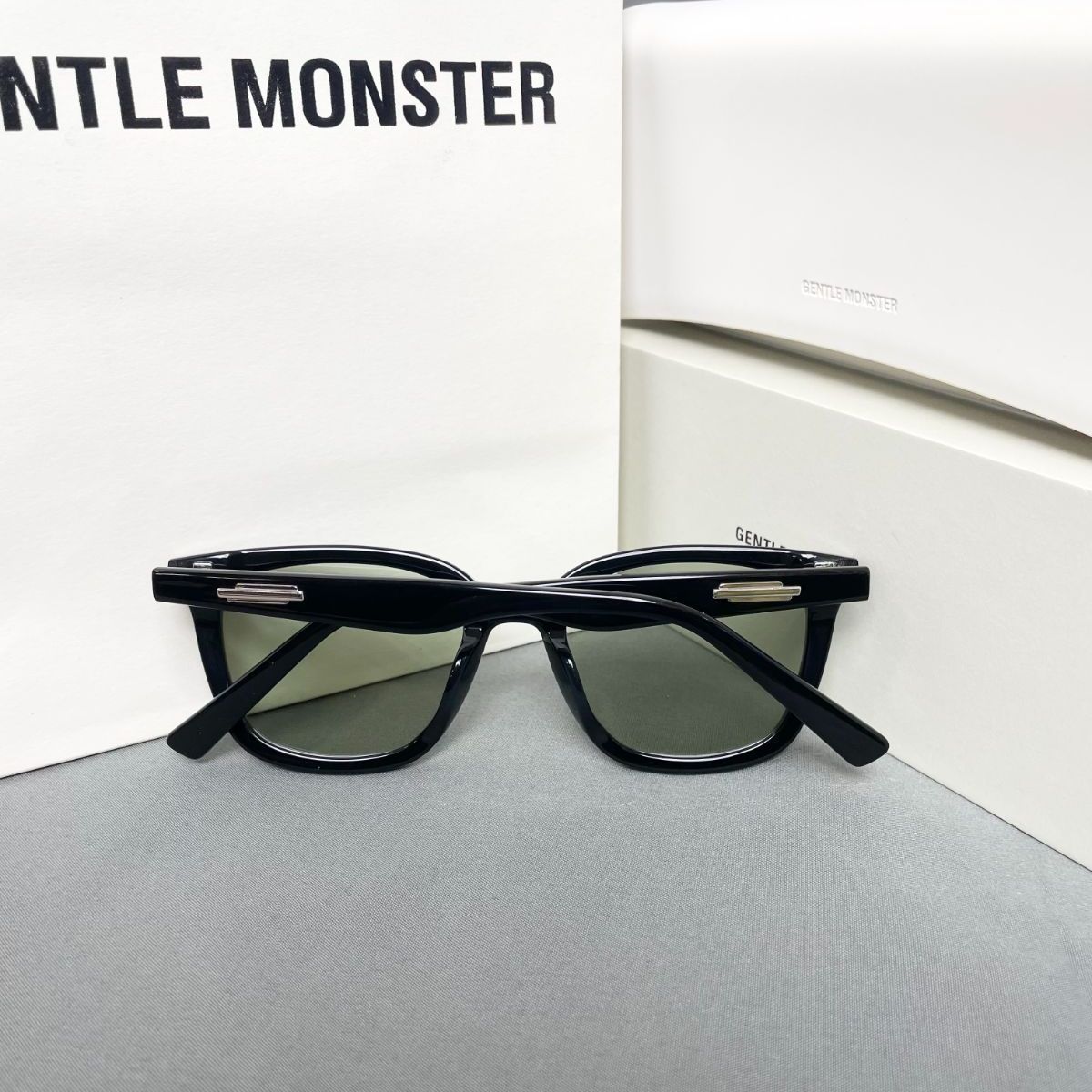 Gentle Monster ジェントルモンスター LILIT リリット 緑 # 新品未使用 - メルカリ