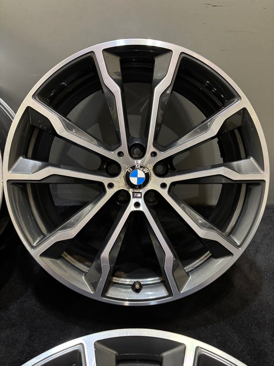 BMW 純正20インチ G01 G02 ホイール 4本セット BMW 純正20インチ G01 G02 ホイール 4本セット