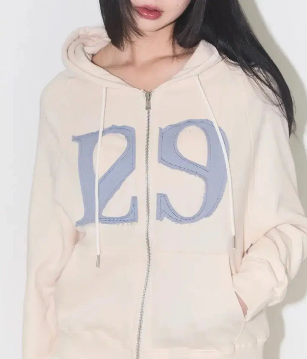 イリゴ 129 ジップアップパーカー フード付き クリーム M