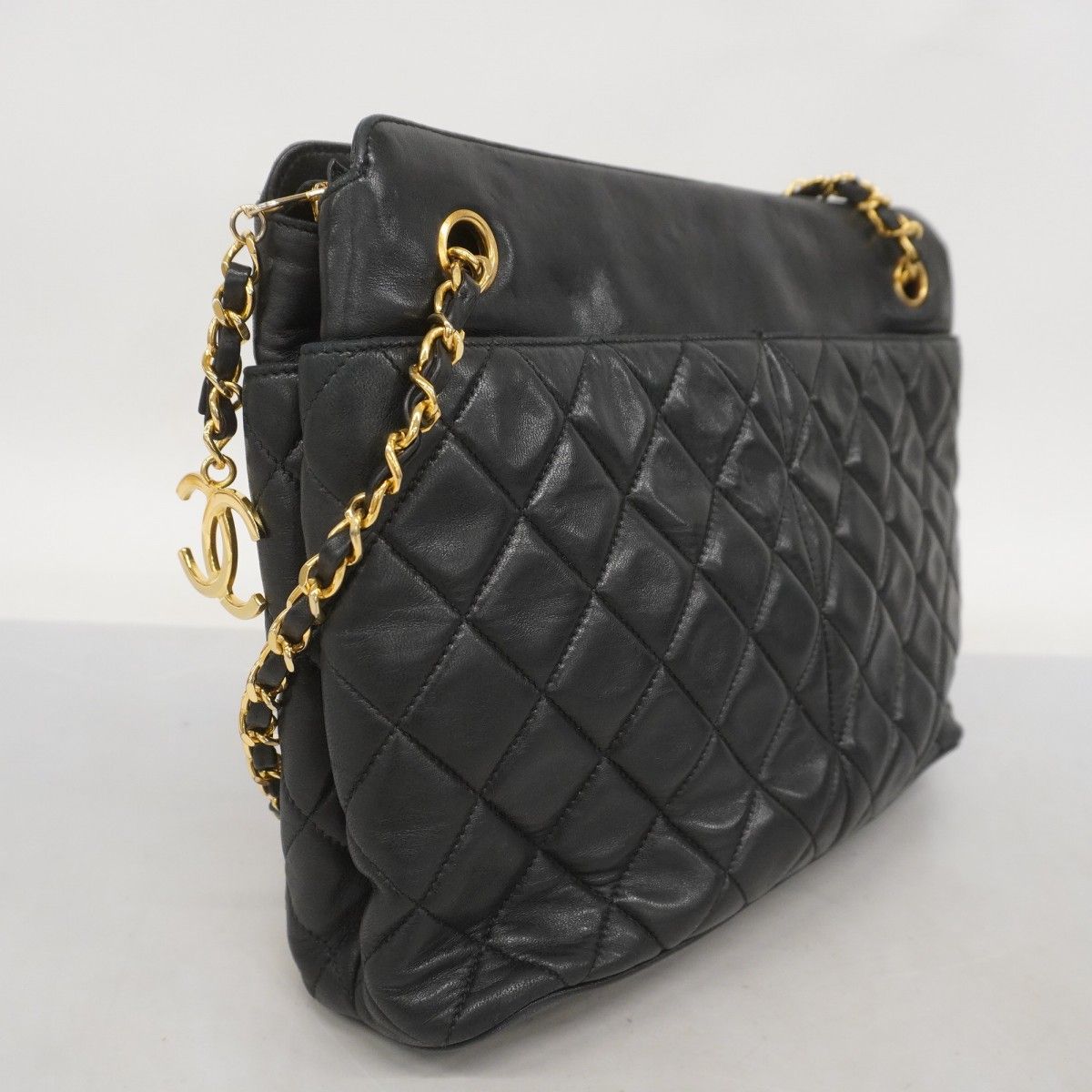 シャネル ラムスキン マトラッセ ショルダーバッグ CHANEL シャネル チェーンショルダー マトラッセ シルバー金具