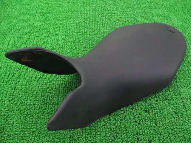 ハイパーモタード1100 シート 59610601.A ドゥカティ 純正 中古 バイク 