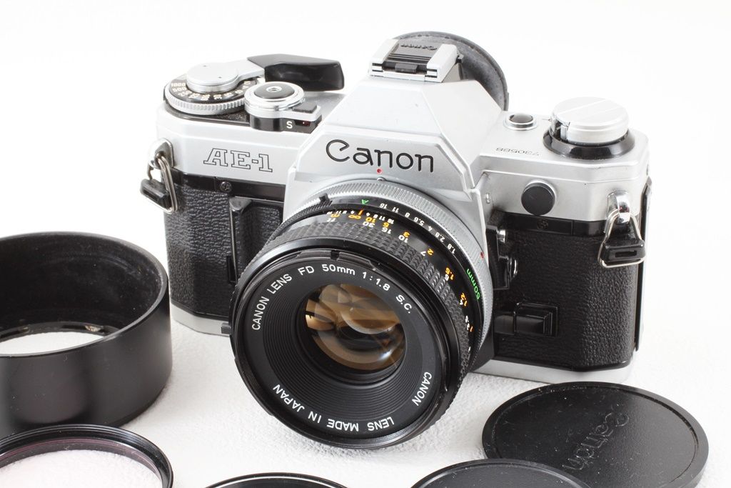 美品 Canon キヤノン AE-1 FD 50/1.8 SC レンズ付き フィルム