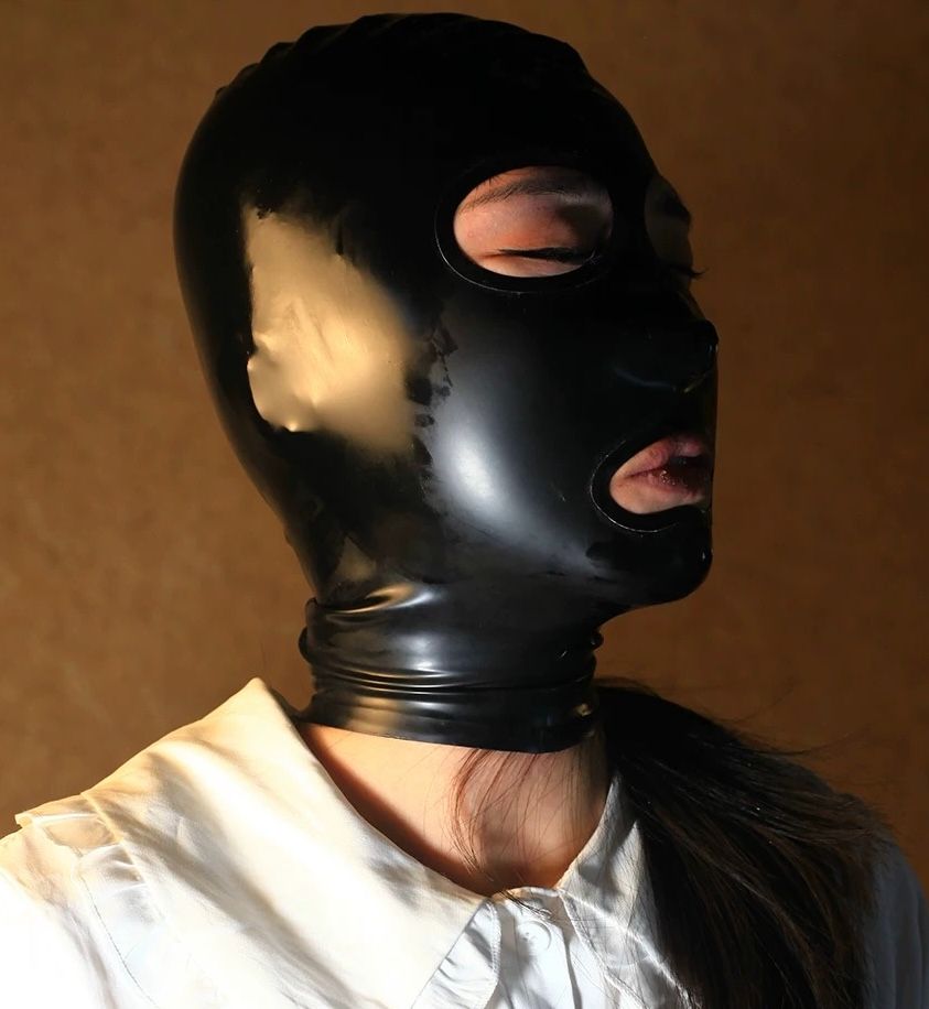新品】ラテックス製 全頭マスク ラバーマスク 立体 口開 目開 黑 M L