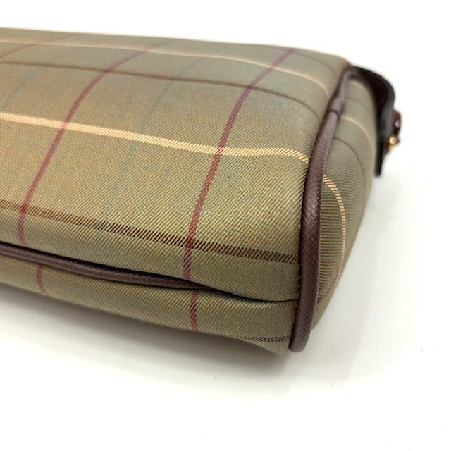 ☆美品☆ Burberry バーバリー クラッチバッグ ノバチェック
