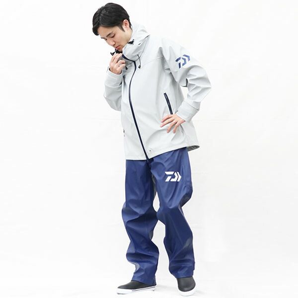 ダイワ レインウェア DR-6023 PUオーシャンライトレインスーツ ダイワ レインウェア DR-6023 PUオーシャンライトレインスーツ