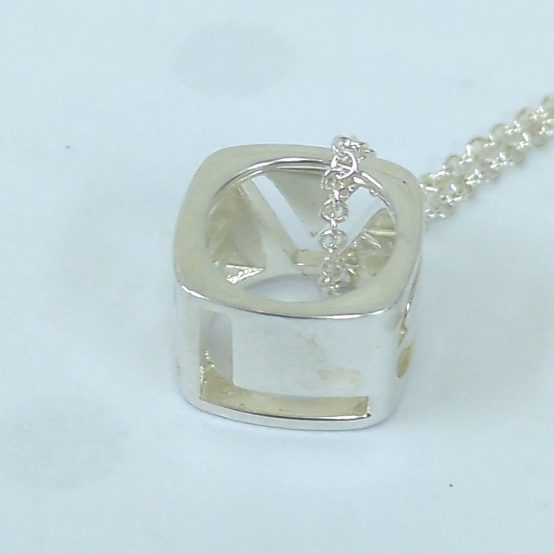 TIFFANY ティファニー LOVE キューブ ネックレス シルバー925 - メルカリ