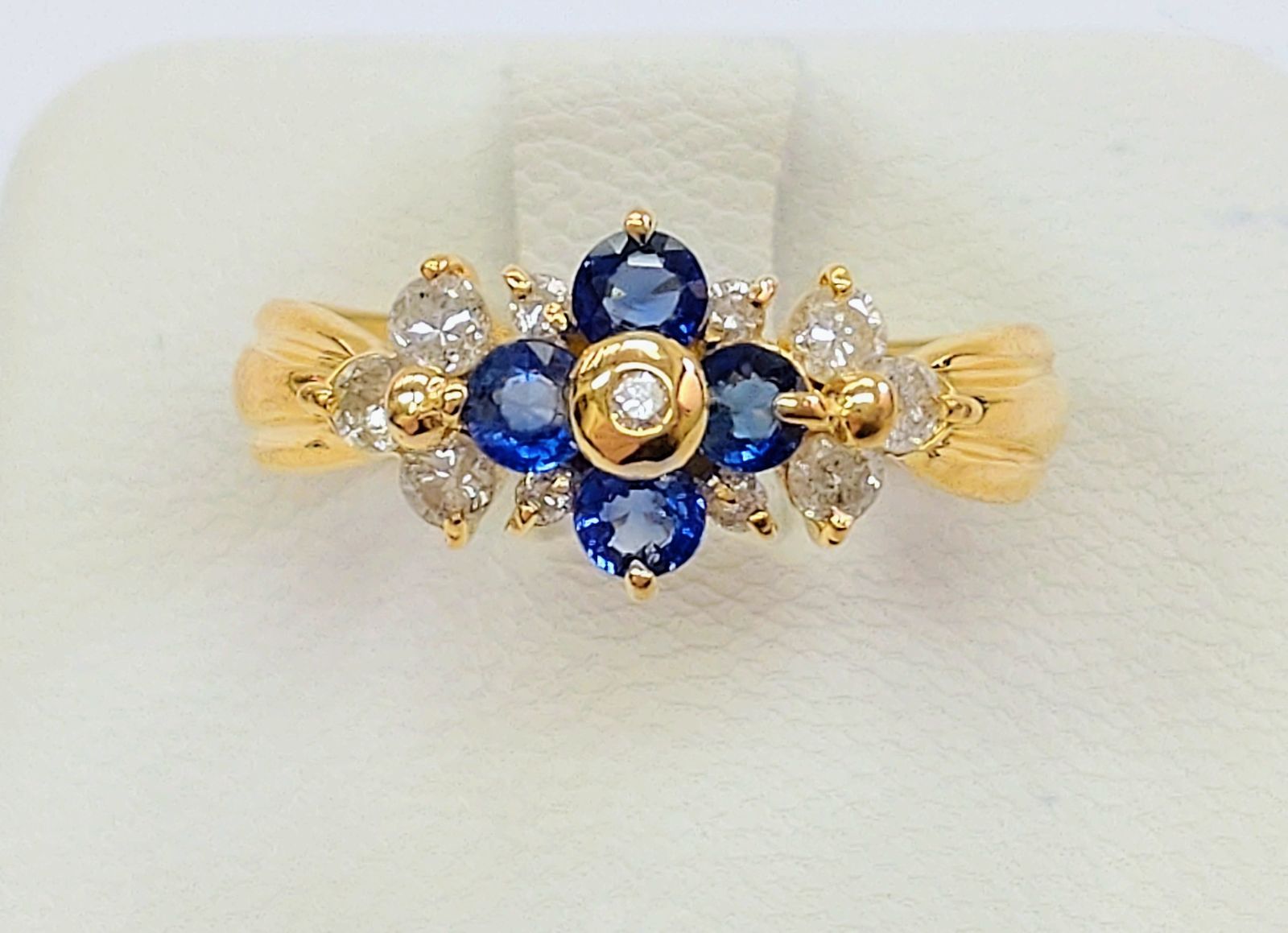 K18 ダイヤモンド サファイア フラワーリング【No.857】 - メルカリ