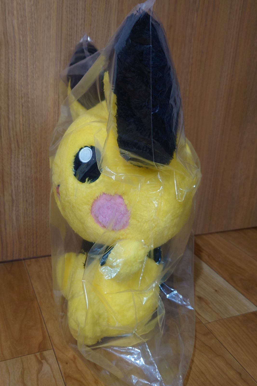 メルカリshops ポケモン ほっこりいやされ めちゃでかぬいぐるみ ピチュー