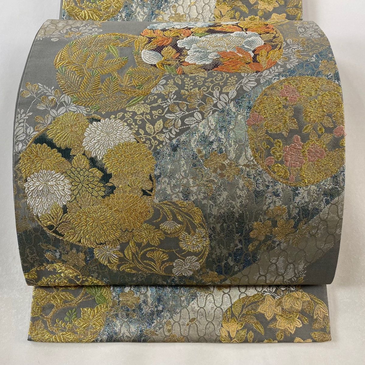 袋帯 美品 秀品 華蒔絵 花丸文 網目 金銀糸 箔 灰色 六通 正絹 【中古 