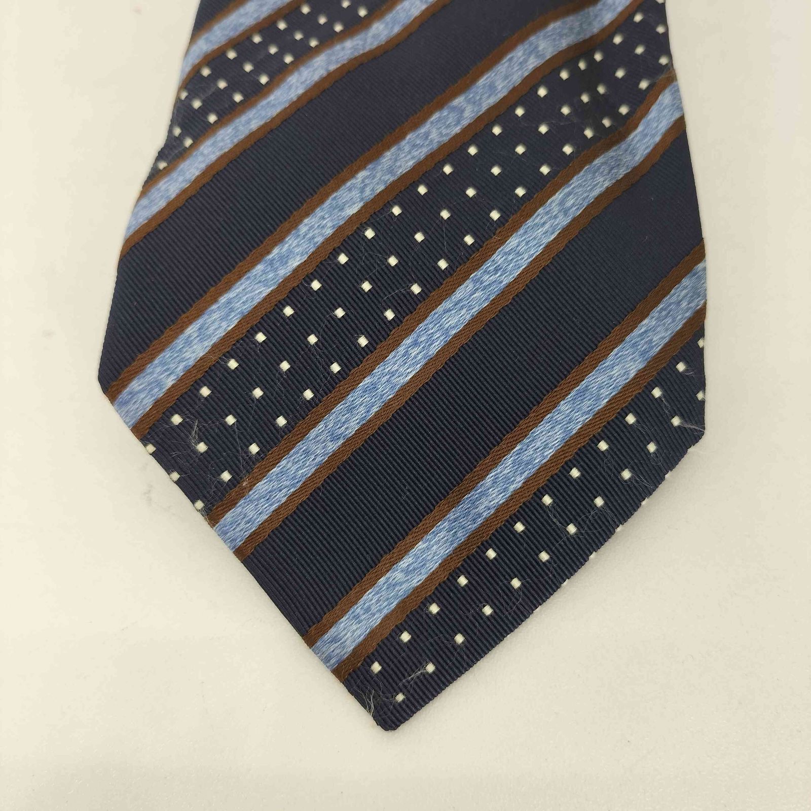 コルネリアーニ　ストライプネクタイ　未使用 美品】CORNELIANI ネクタイ イタリア製 ストライプ