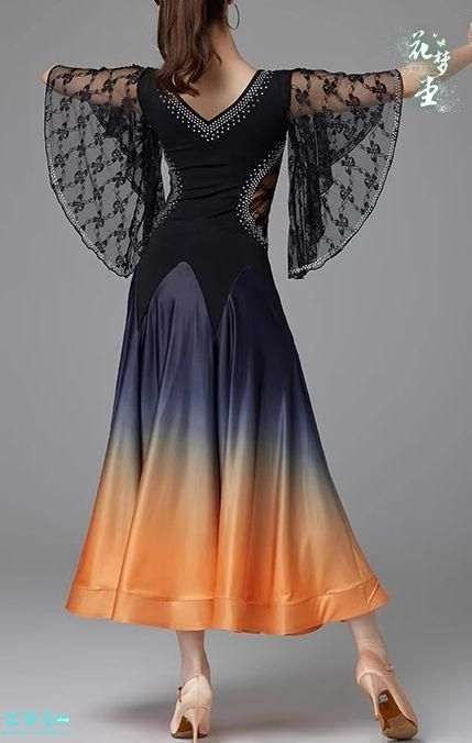 社交ダンスドレス ラテンドレス レースフレア袖 デモ用 ルンバ　オーダーメイド 25年新作 新品未使用社交ダンスドレス ラテンドレス レースフレア袖