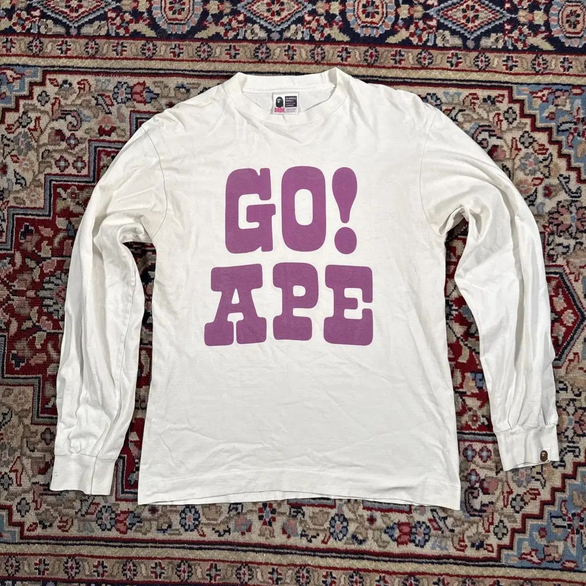 A BATHING APE アベイシングエイプ 行く 長袖 ロングスリーブ Tシャツ 白 M
