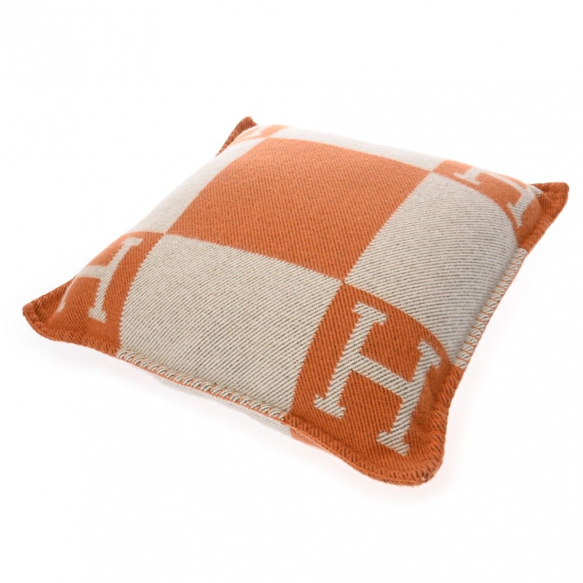 新品 エルメス クッション アヴァロン PM エクリュ/ポティロン